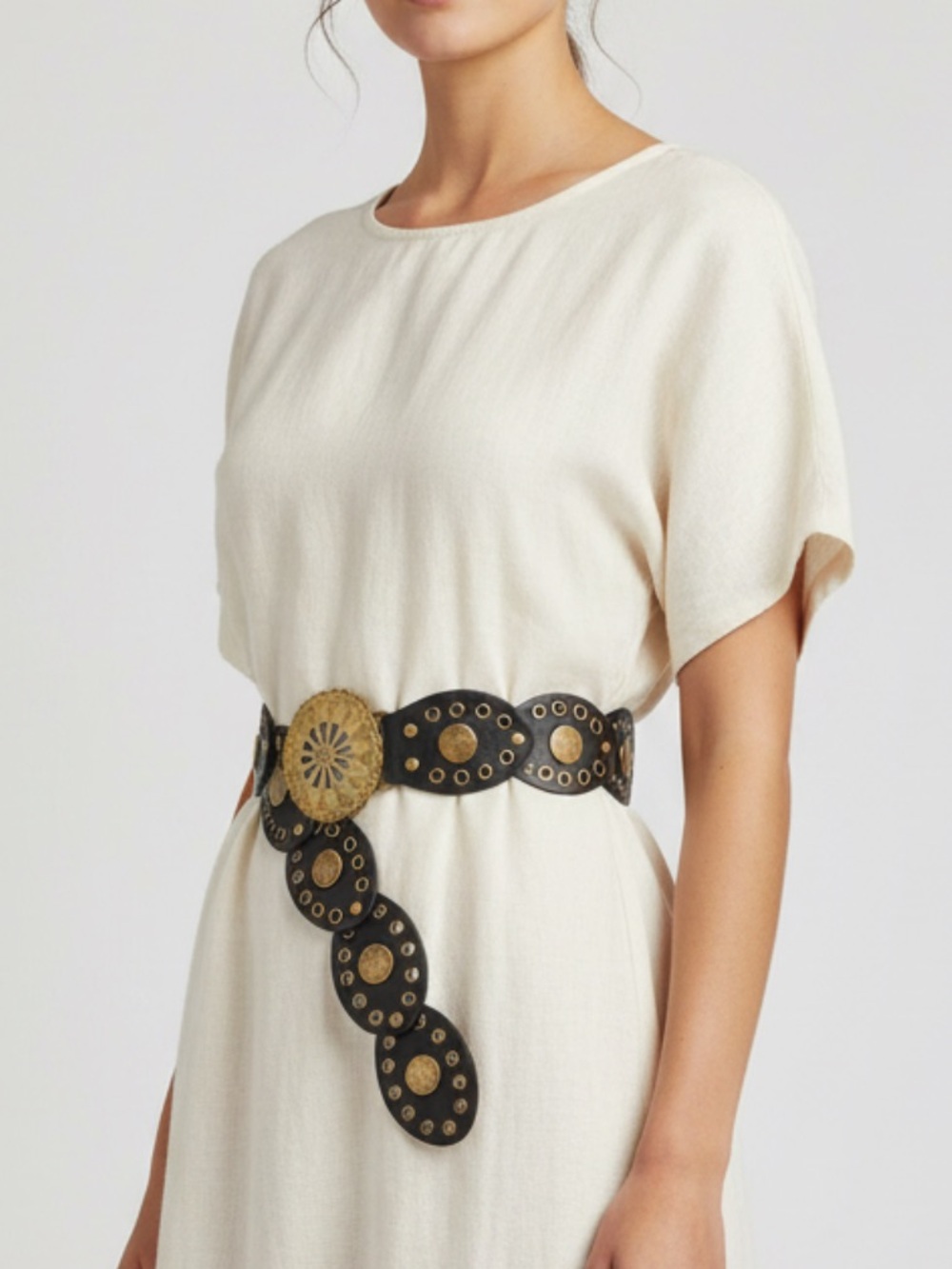 ShopEvelynne Black and Gold Statement Belt